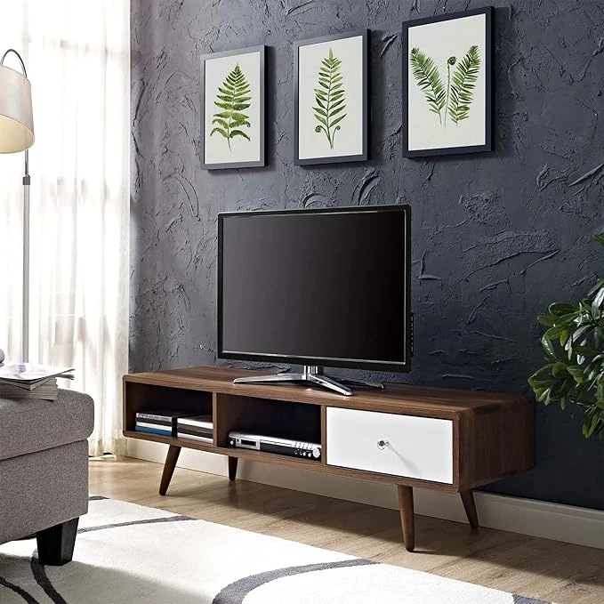 TV TABLEE