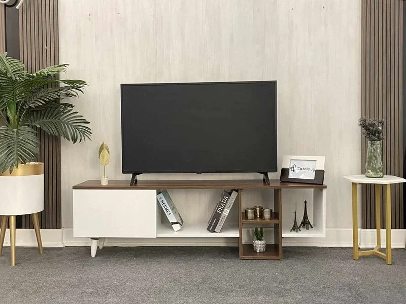 TV TABLEE