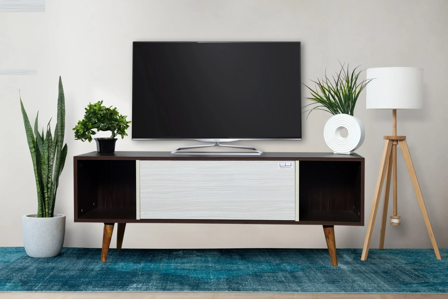 TV TABLEE
